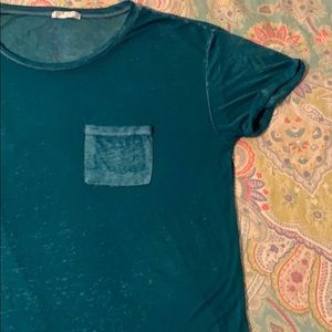 💥LAST CHANCE💥 2/$10 Teal Trendy Faded Tee